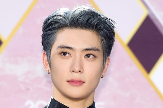 SM 측, "재현, 이태원 방문 반성 중…코로나는 음성"[전문]