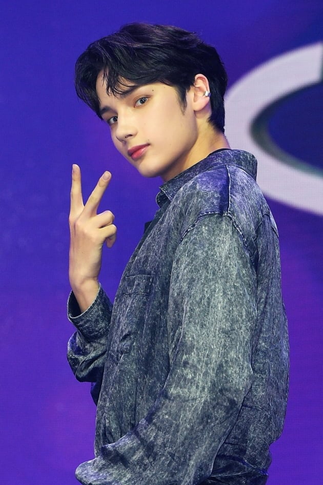 컴백! 투모로우바이투게더, 4세대 아이돌의 美친 비주얼