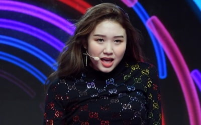 시크릿넘버 데니스, "선배가 비욘세…목표는 그래미어워즈 진출"