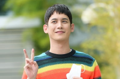 [TEN 포토] '꼰대인턴' 박기웅, '깊은 눈동자'
