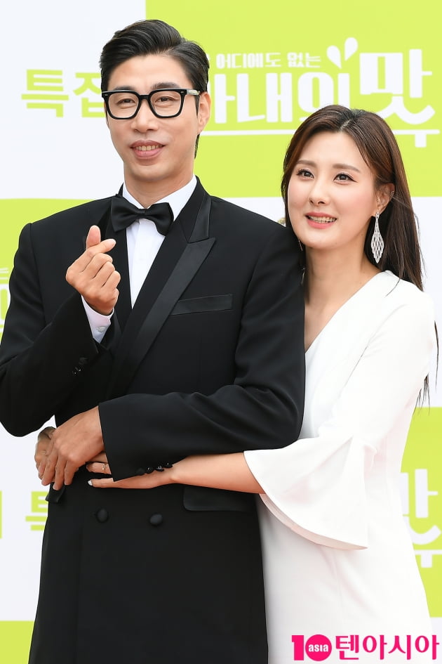 [TEN 포토] 김세진-진혜지 '선남선녀가 따로 없네'