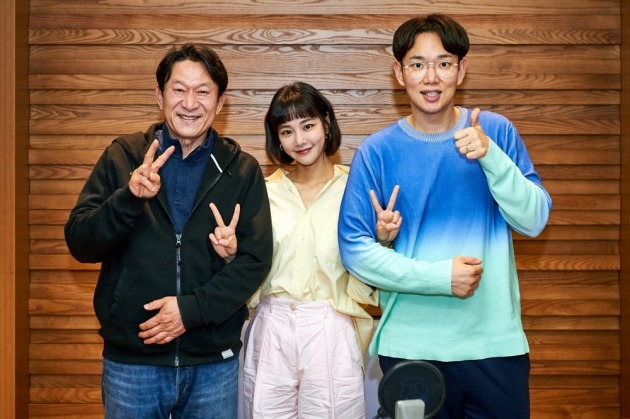 배우 김응수, 한지은, 방송인 장성규./사진제공=MBC '꼰대인턴'