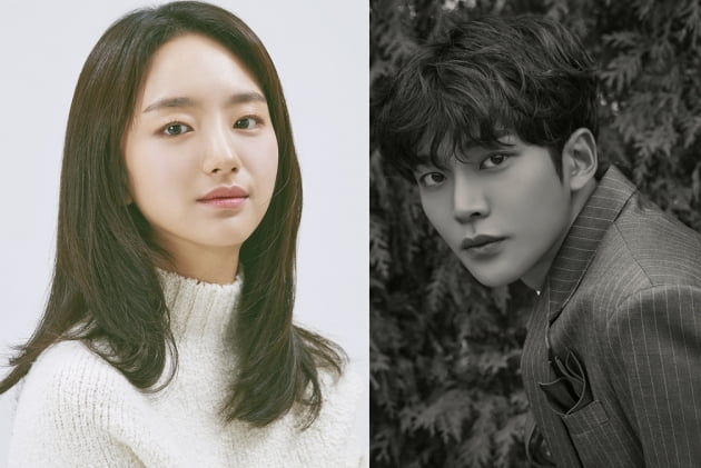 배우 원진아(왼쪽)와 로운/ 사진=JTBC 제공