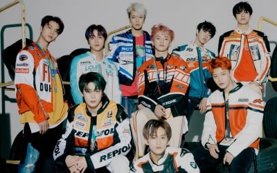 NCT 127, 정규 2집 리패키지 주간 음반 차트 1위 석권