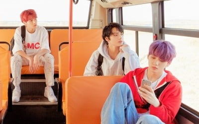 투모로우바이투게더, 한국어로 된 '꿈의 장: ETERNITY'로 오리콘 데일리·주간 1위