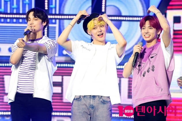 [TEN 포토]TXT 휴닝카이X연준X태현 '각자 다른 하트'