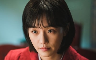 '사이코지만 괜찮아' 박규영, 첫 스틸 공개…김수현 향한 짝사랑 시작