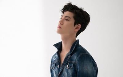 "'슬의생' 홍도 맞아?" 배현성, 여심저격 청청패션 화보