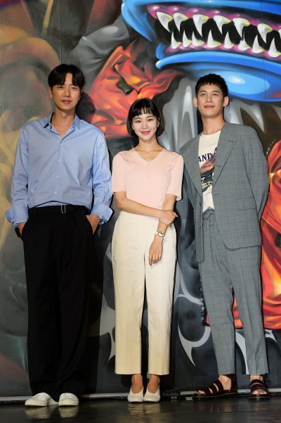 [TEN 포토] '꼰대인턴' 박해진X한지은X박기웅, '화제의 주인공들'
