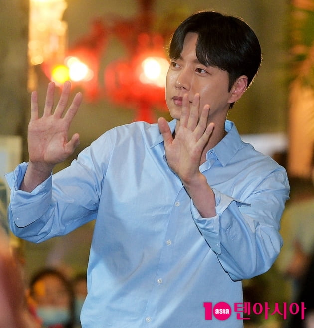 [TEN 포토] '꼰대인턴' 박해진, '후광 비치는 등장'
