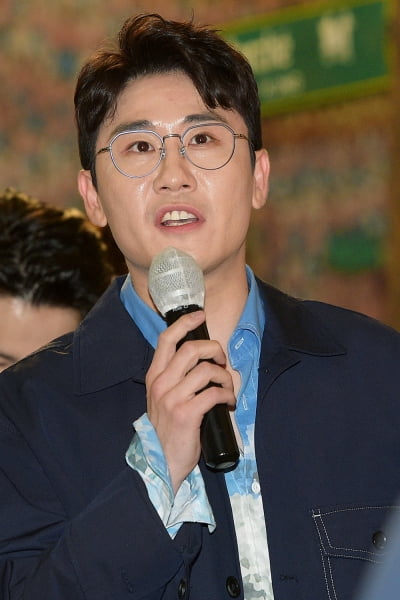 이찬원 "영탁 '꼰대인턴' 출연 부러워, 나도 하고파"