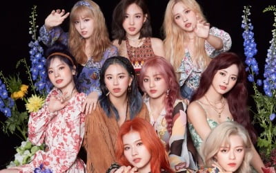 '컴백 D-3' 트와이스 "완전체 보여줄 수 있어 행복…'새롭다'는 평 듣고파"