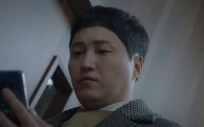 '슬기로운 의사생활' 윤신혜 정체에 쏠린 궁금증…김대명의 前 부인?