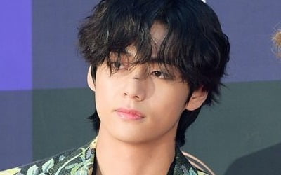 방탄소년단 뷔, '함께 캠핑가고 싶은 스타' 선정…임영웅 2위