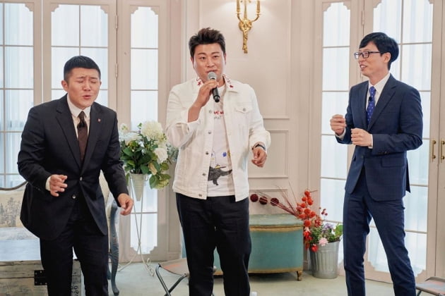 조세호(왼쪽부터), 김호중, 유재석 /사진= '유 퀴즈 온 더 블록' 인스타그램