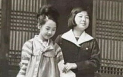서정희, 50년 전 사진 공개…미모 남달랐네