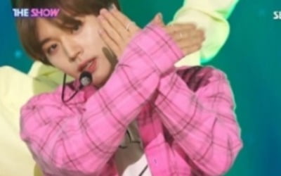 '더 쇼' 박지훈, 다크 카리스마 '치명적 섹시포스'