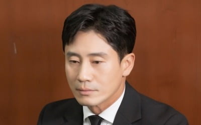 '영혼수선공' 신하균, 상갓집서 실성한 채 멱살 잡혀…'맴찢' 유발