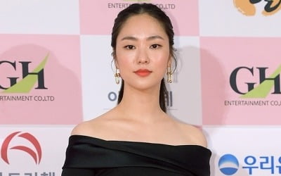 [제56회 대종상] '죄 많은 소녀' 전여빈, 신인상 수상 "뜨거웠던 그 때 생각나 '울컥'