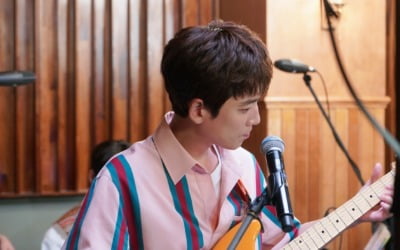 정경호 "김준완 연기할 수 있어 감사"…'슬기로운 의사생활' 스페셜도 'hot'