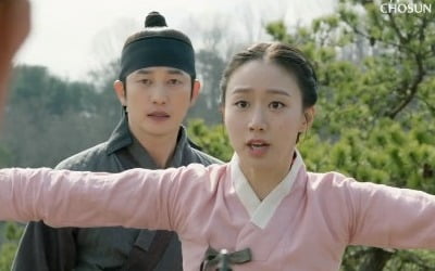 '바람과 구름과 비' 고성희, ♥박시후 살리려다 절벽서 추락…'충격 엔딩' [종합]
