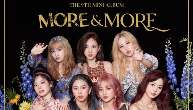 트와이스, 데뷔 때부터 현재까지 음반 판매량 520만 돌파 [공식]