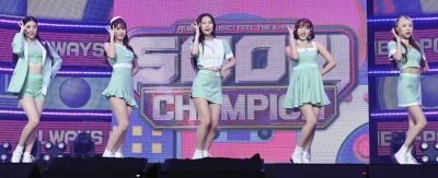 [TEN 포토] 레드스퀘어 '상큼 발랄'
