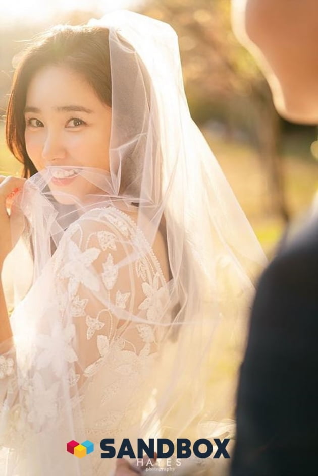 방송인 최희. /사진제공=샌드박스네트워크