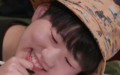 '굿걸' 슬릭X에일리가 무대로 전한 위로, 음원으로도 듣는다