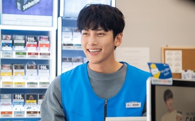 '편의점 샛별이' 지창욱./사진제공=SBS