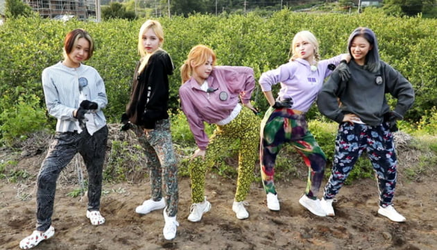 '6시 내고향'에 출연한 트와이스/ 사진=KBS1 제공