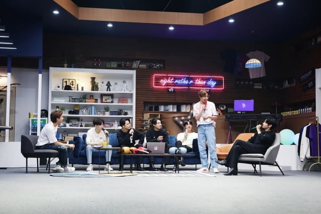그룹 방탄소년단의 첫 유료 온라인 콘서트 '방방콘 The Live'. /사진제공=빅히트엔터테인먼트