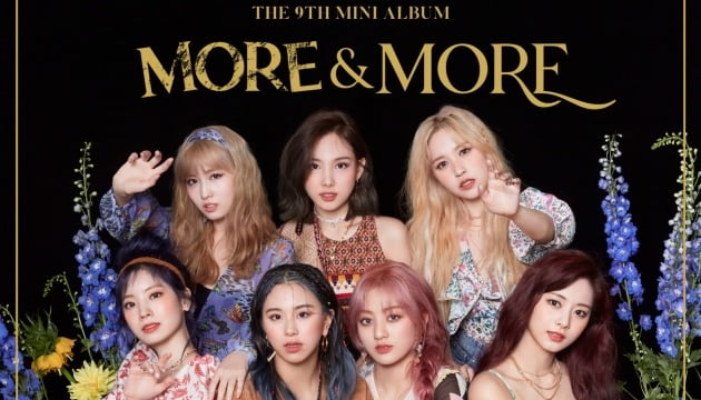트와이스, 'MORE & MORE' 日오리콘 주간 앨범 차트 정상…통산 6번째 1위