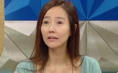 '라디오스타' 강수지, 건강 이상? "발 디디기 어려울 정도"