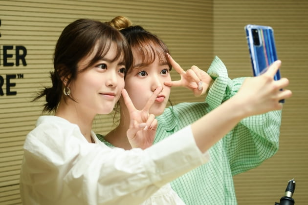 위키미키, 오늘(18일) 'OOPSY'(웁시)로 컴백…지수연·세이 '스타책방'도 화제