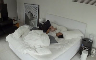 '나 혼자 산다' 유아인 家, 조각상+그림+정원까지…'입이 떡'