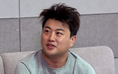 '전참시' 김호중, 퉁퉁 부은 얼굴+까치집 머리…현실 아침 일상 공개