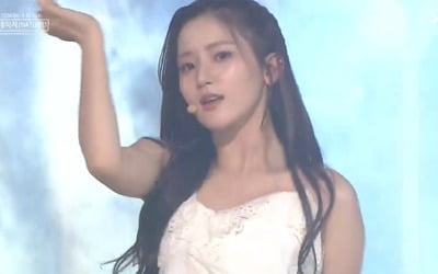 '인기가요' 네이처, '청순 섹시' 내세운 '어린애'로 컴백