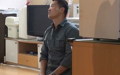 '개훌륭' 강형욱, 고민견 위해 무릎 꿇었다