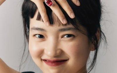 '승리호'→'외계인' 김태리 "갇혀있지 않은 흐르는 배우 될 것" [화보]