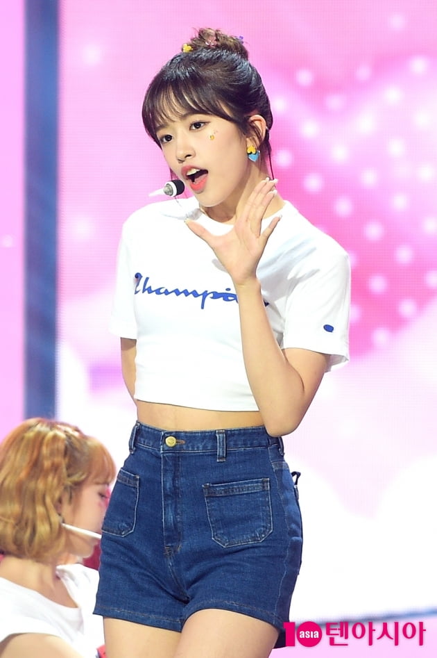 [TEN 포토] 아이즈원 안유진 '청순열매 과다 섭취'