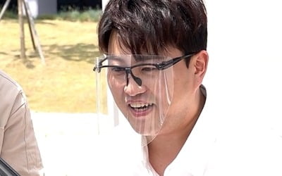 '전참시' 김호중, 드라이브스루 팬사인회 현장…'차량 행렬 어마어마하네'