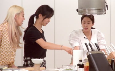 '편스토랑' 소녀시대 유리X효연, 절친 전혜빈 신혼집 방문→요리 실력 공개