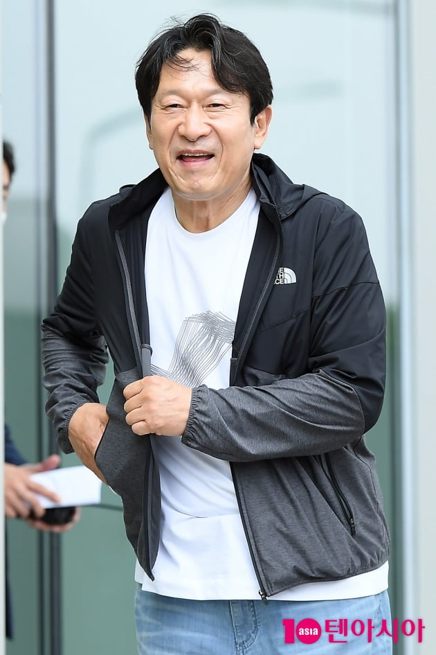 [TEN 포토] 드라마 '꼰대인턴'의 김응수