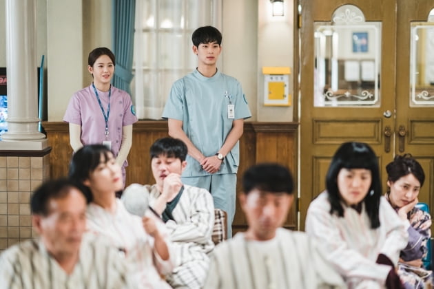 /사진=tvN 주말드라마 '사이코지만 괜찮아' 스틸