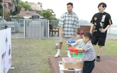 '슈돌' 잼잼X하오, 곰인형에 남긴 진심은? "비밀이야"