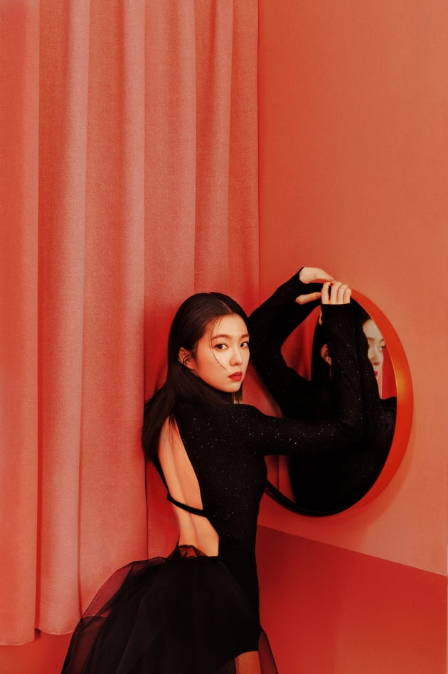레드벨벳-아이린&슬기 첫 번째 미니앨범 'Monster' 아이린 티저 이미지 / 사진제공=SM엔터테인먼트