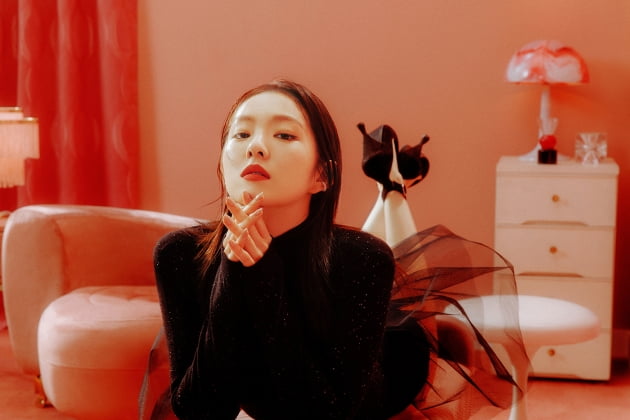 레드벨벳-아이린&슬기 첫 번째 미니앨범 'Monster' 아이린 티저 이미지 / 사진제공=SM엔터테인먼트