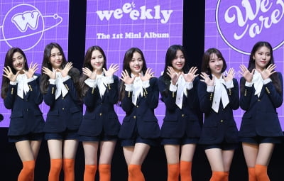 [TEN 포토] 위클리 '예쁜애 옆에 예쁜애'