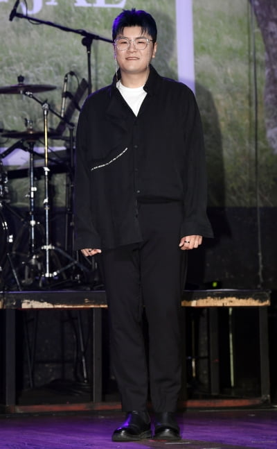 [TEN 포토] 신용재 '첫 번째 정규앨범 'Dear(디어) 발매'
